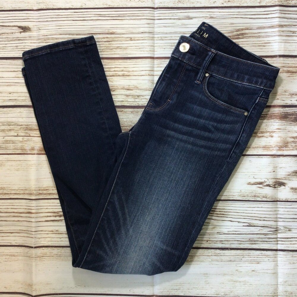 WHBM White House Black Market Mid Rise The Slim Crop Jeans